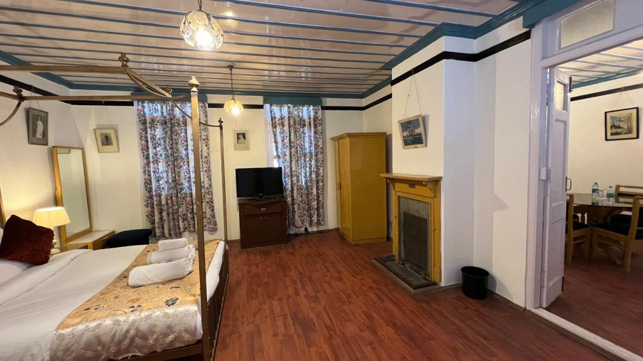 Hotel Woodpark Шимла Екстериор снимка