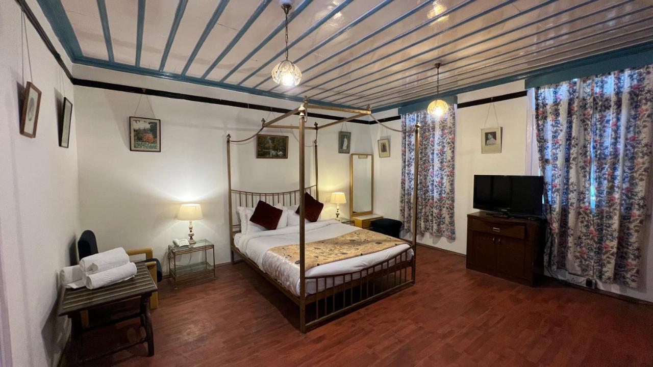 Hotel Woodpark Шимла Екстериор снимка